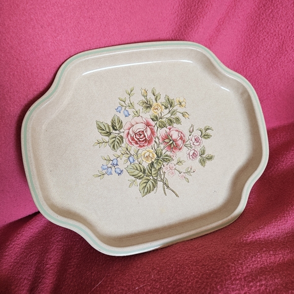 Avon Other - Vintage Avon vanity metal tray 12x 10 made in England, 1982